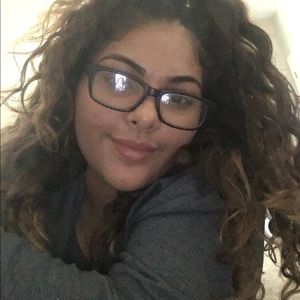 Meet your Posher, Jasmine